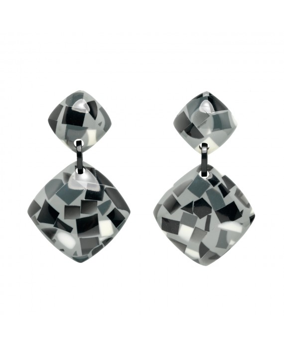 Boucles d'oreilles Confetti gris en résine marion godart